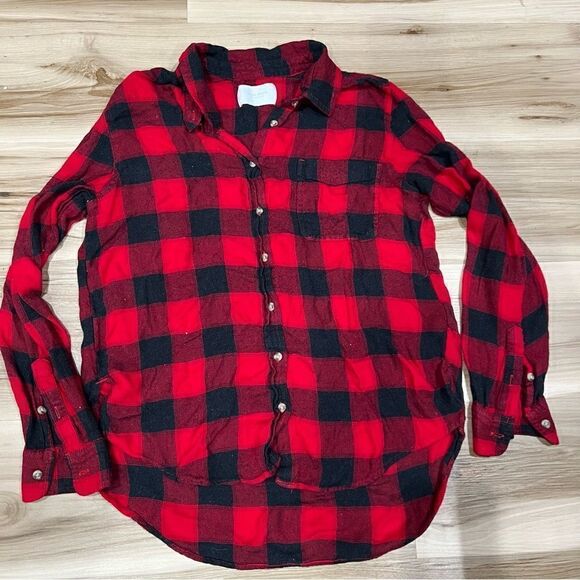 Lucky Brand Cloud Plaid Button Up Red Black Shirt Women’s Small - Picture 2 of 4